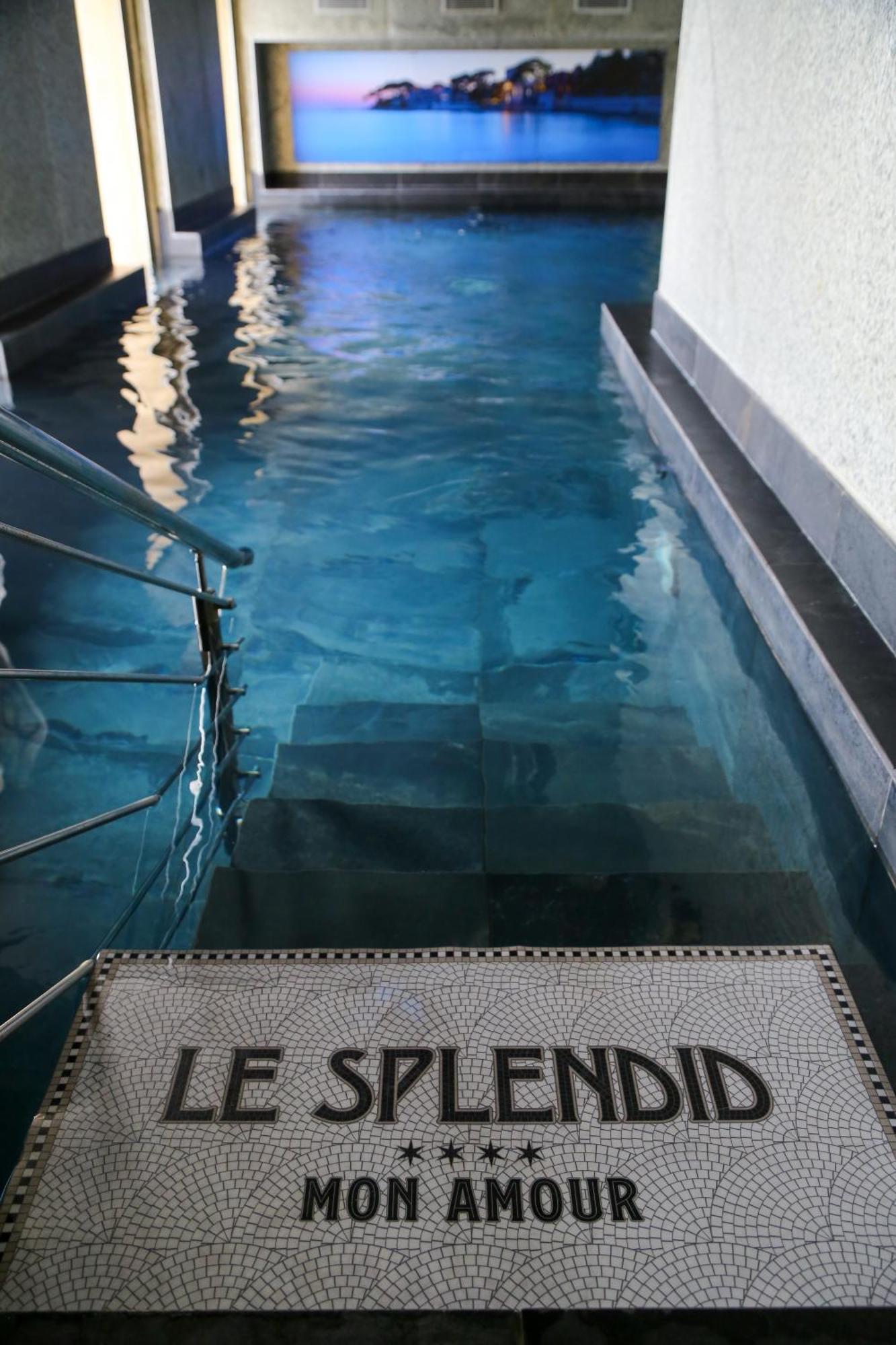 Splendid Hotel & Spa 방돌 외부 사진